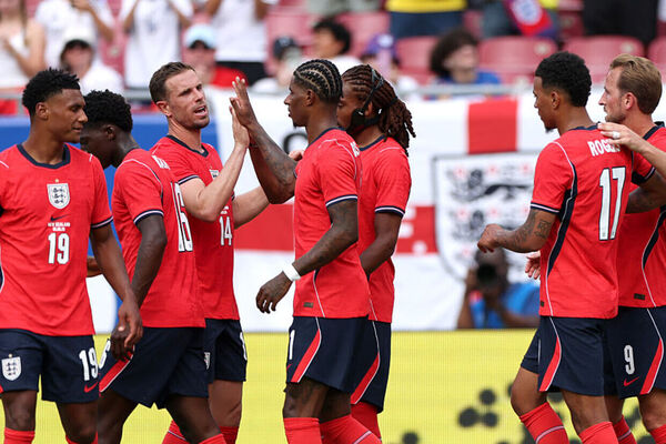 Inggris raih kemenangan tipis atas Selandia Baru di Tampa