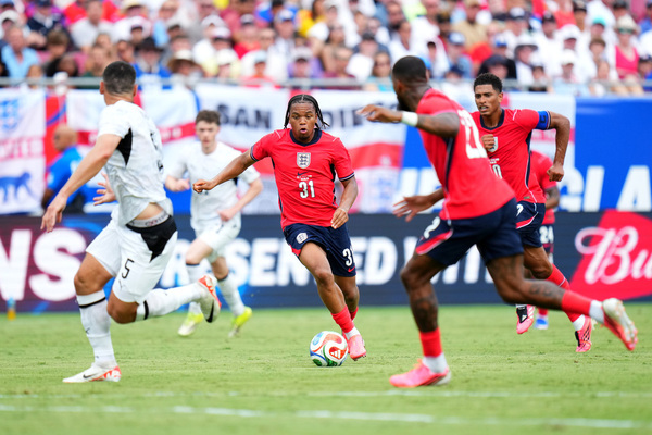 Rio Ngumoha Jadi Debutan Termuda Kelima Inggris